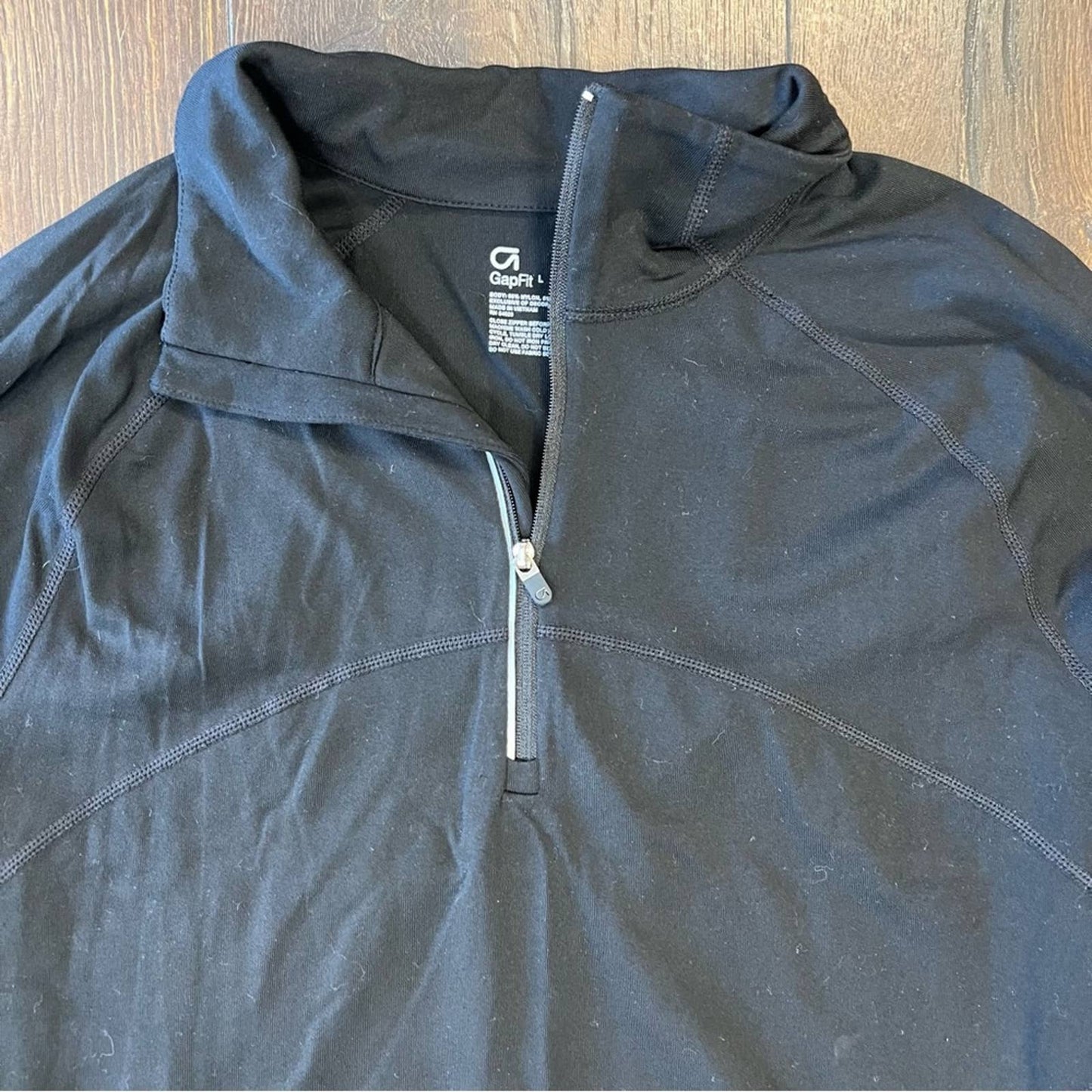 GapFit long sleeve half zip SZ LG