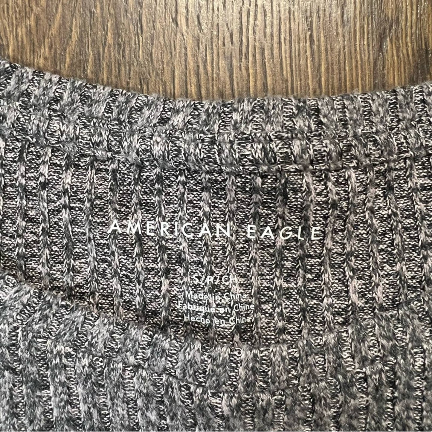 American Eagle gray ribbed cropped long sleeve SZ SM