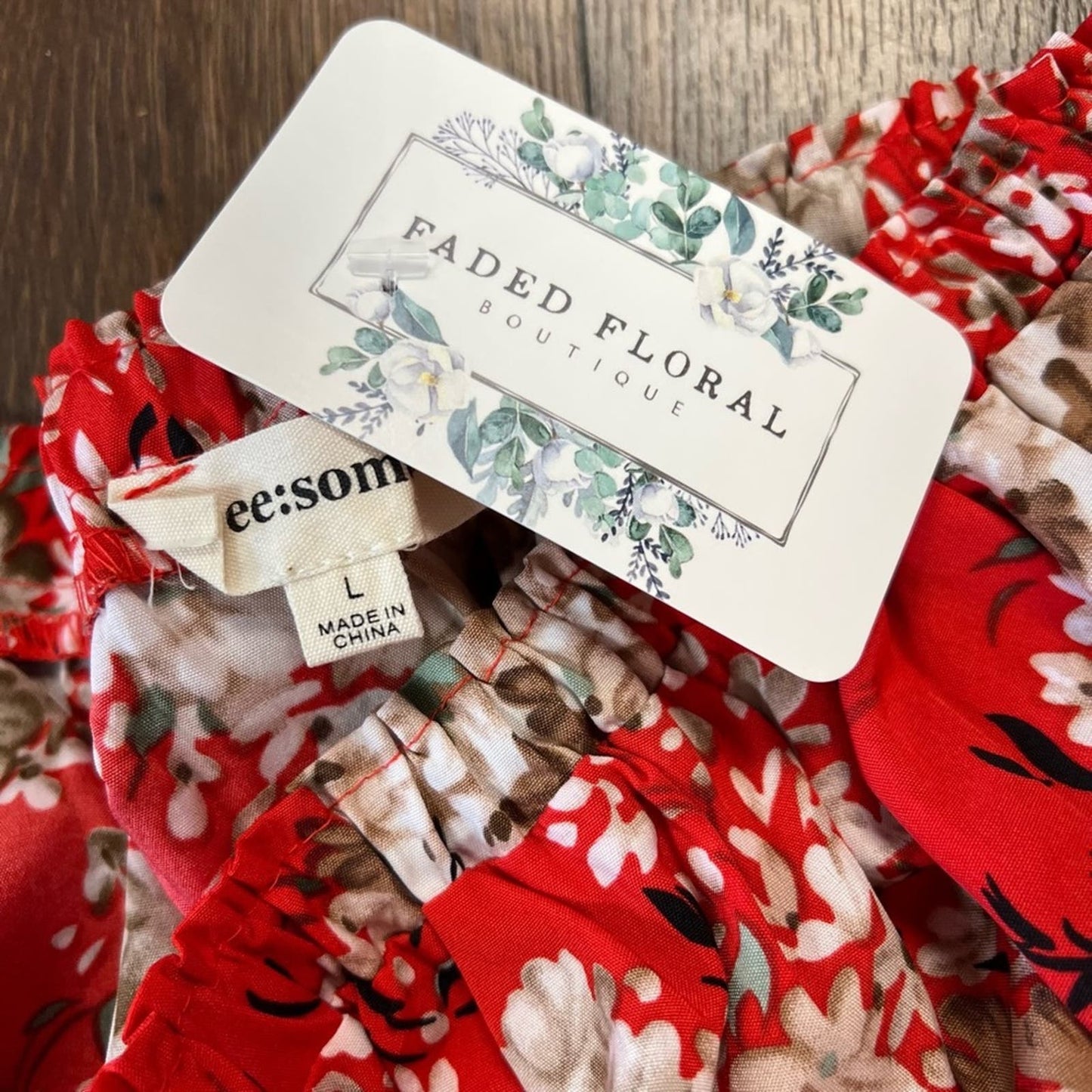 🆕 Rae Off Shoulder Floral Top in Tomato SZ LG