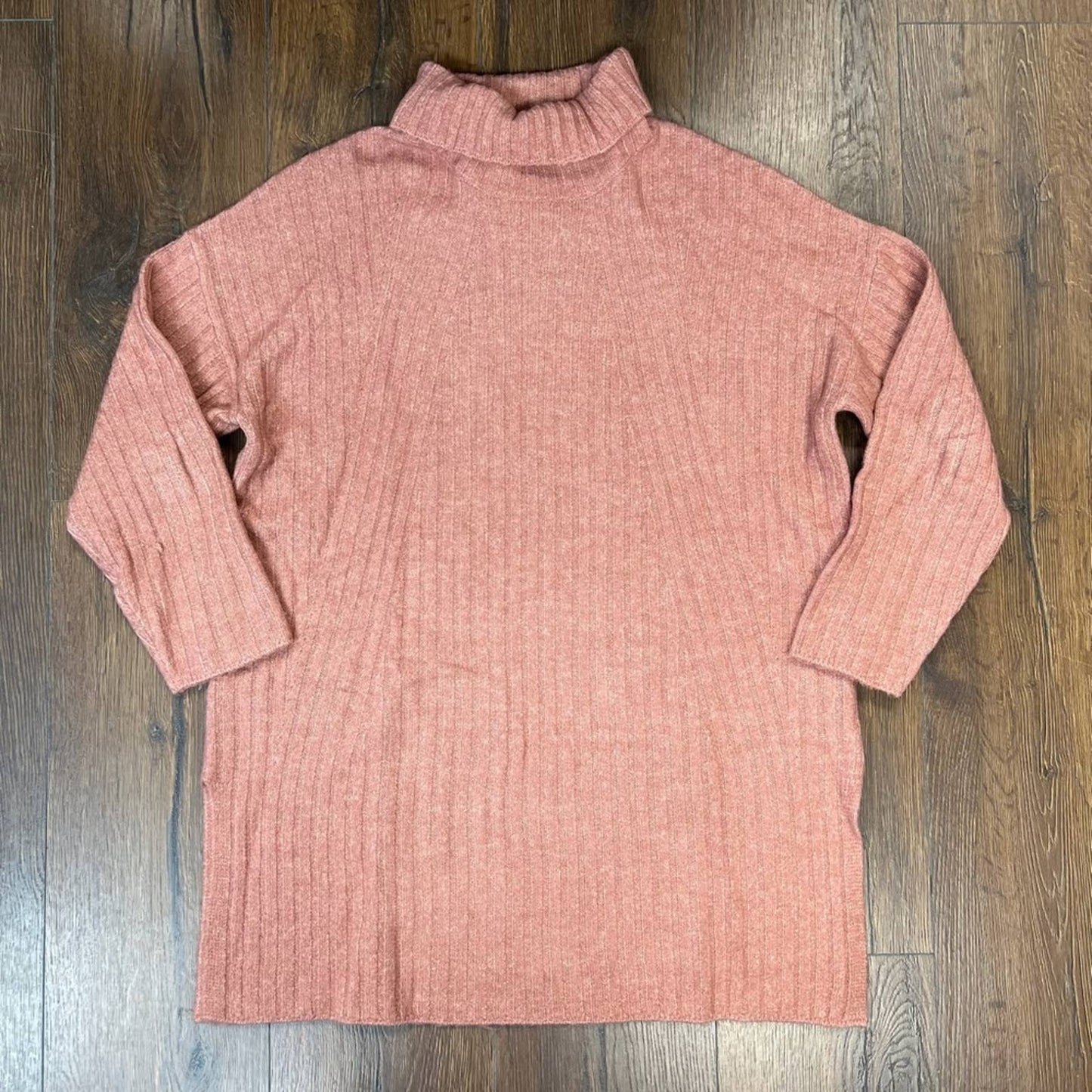 Kerisma turtle neck sweater SZ M/L