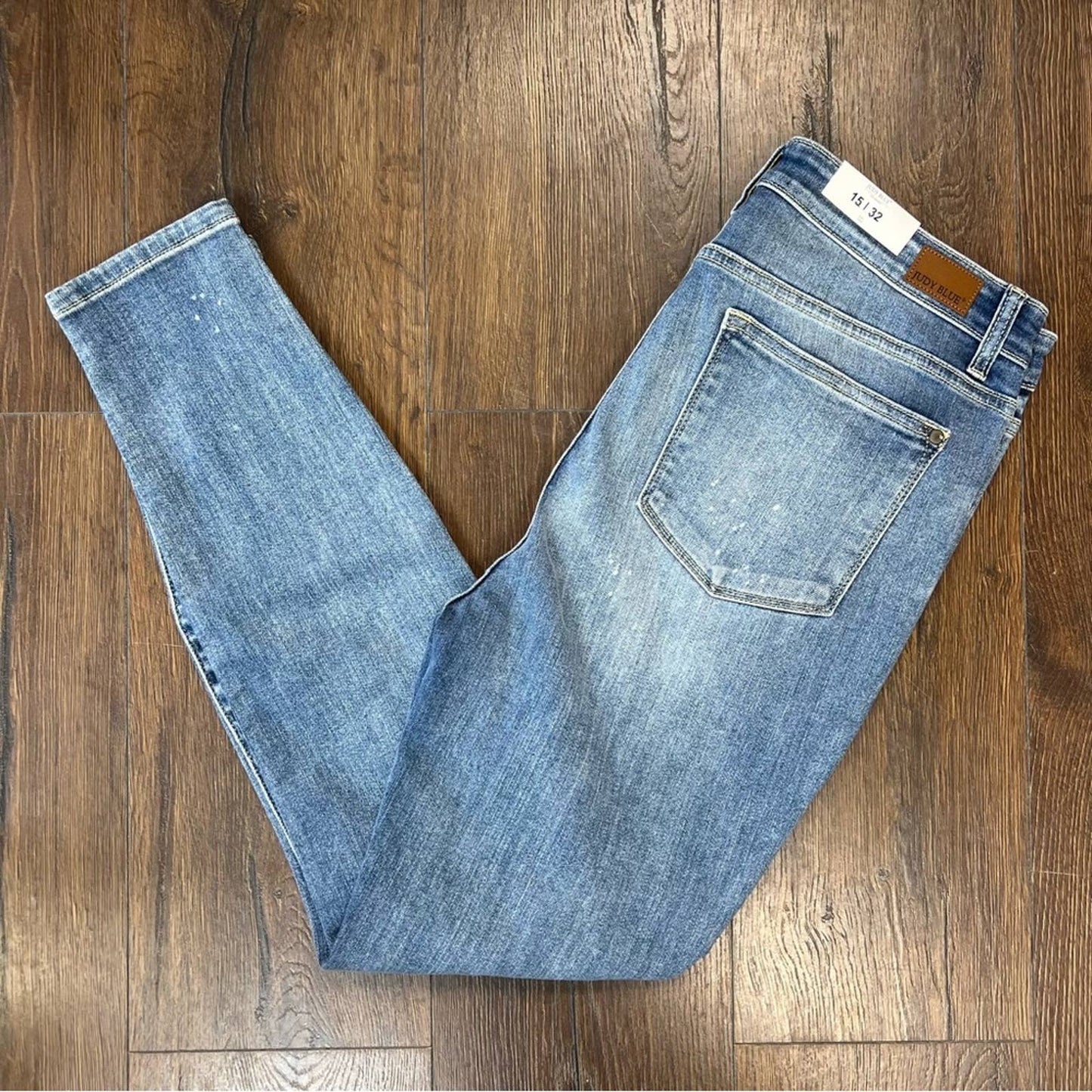 🆕 Judy Blue Evanston Bleach Destroyed High Rise Skinny SZ 15/32