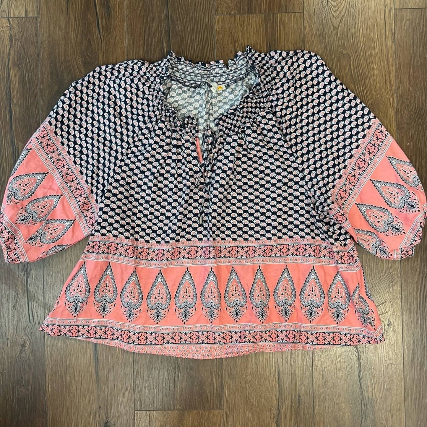 C&C California shirt SZ MED