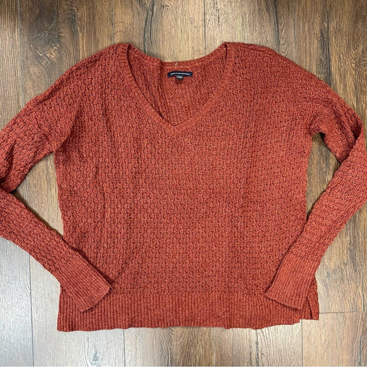 American Eagle rust v neck sweater SZ SM