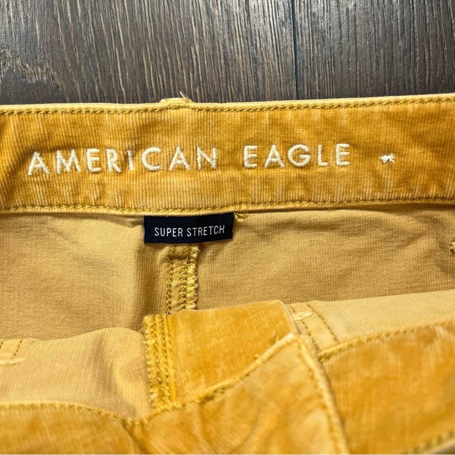 American Eagle high waisted corduroy mini skirt SZ 2
