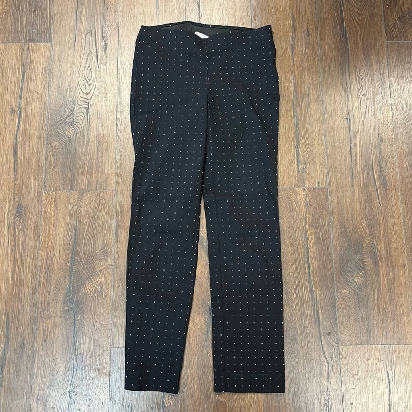 White House black market slim pull on pants SZ 6