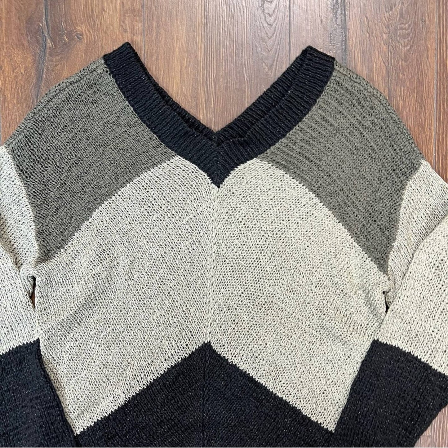 Curio New York color block sweater SZ SM