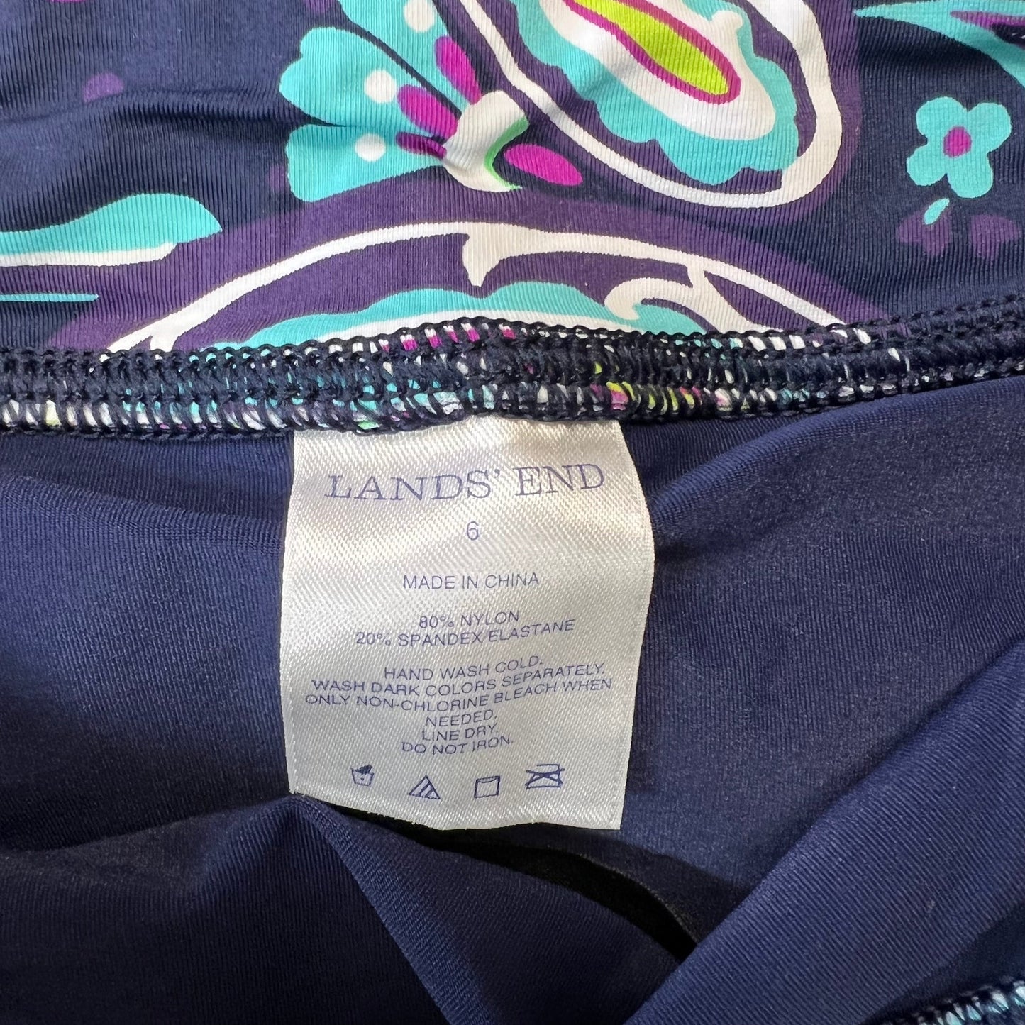 Lands’ End chlorine resistant V-neck underwire tankini with miniskirt SZ4/6