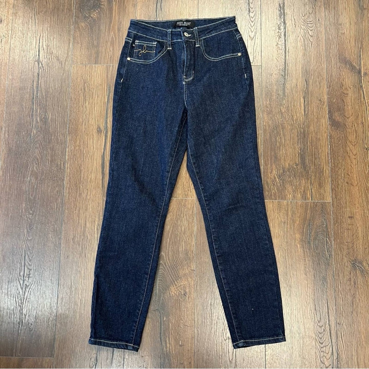 Judy Blue Indigo Blue High Rise Mom Fit SZ 1/25