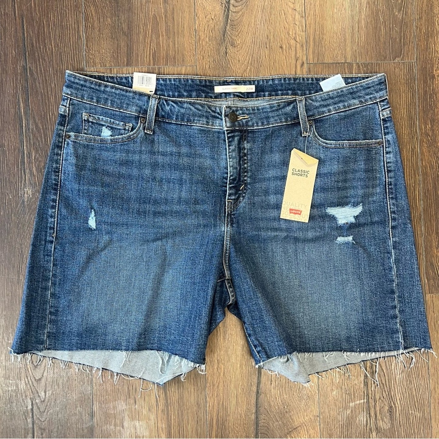 🆕 Levi’s plus size classic midrise jeans SZ 22W