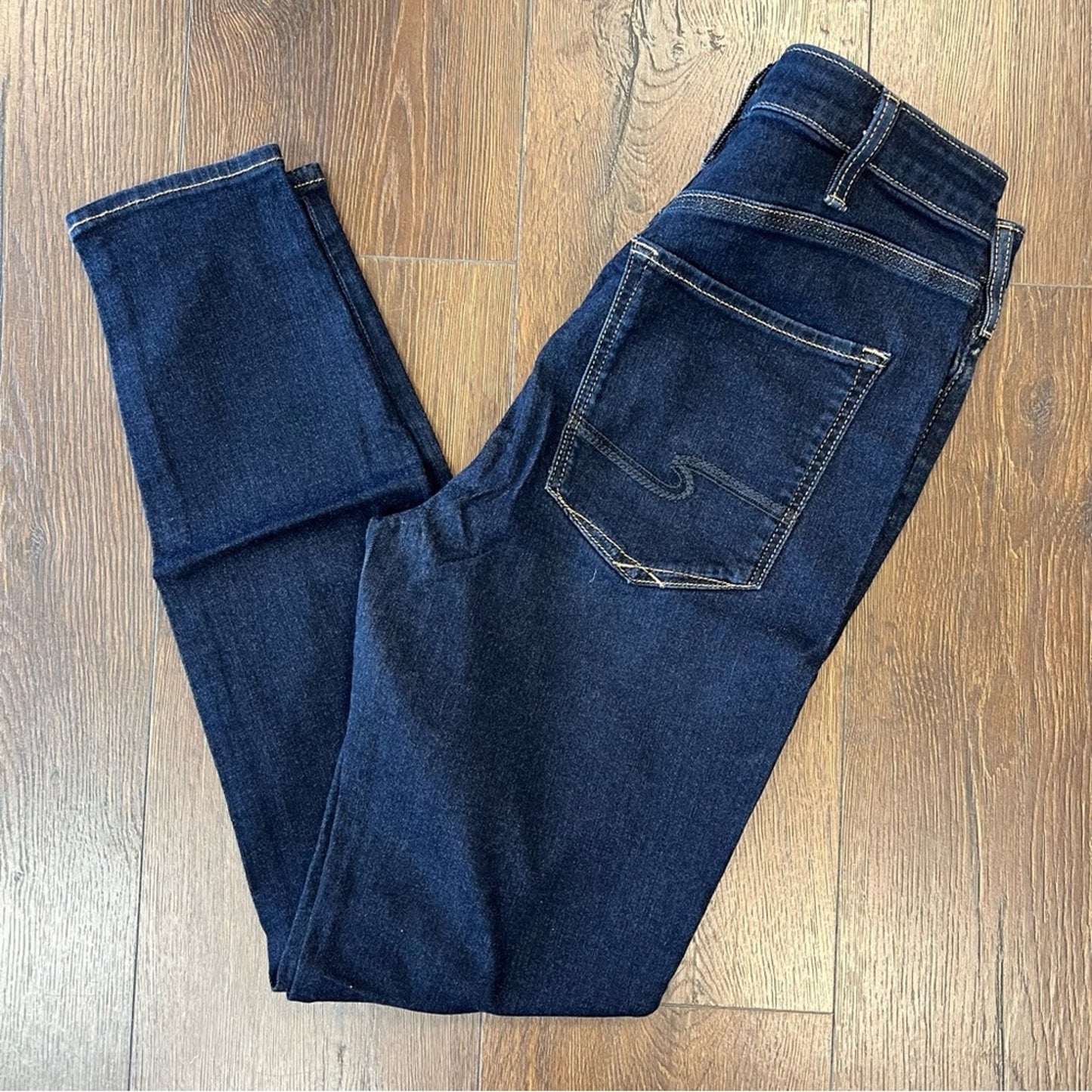 Silver Jeans Robson Jegging Dark Wash jean SZ 30/10