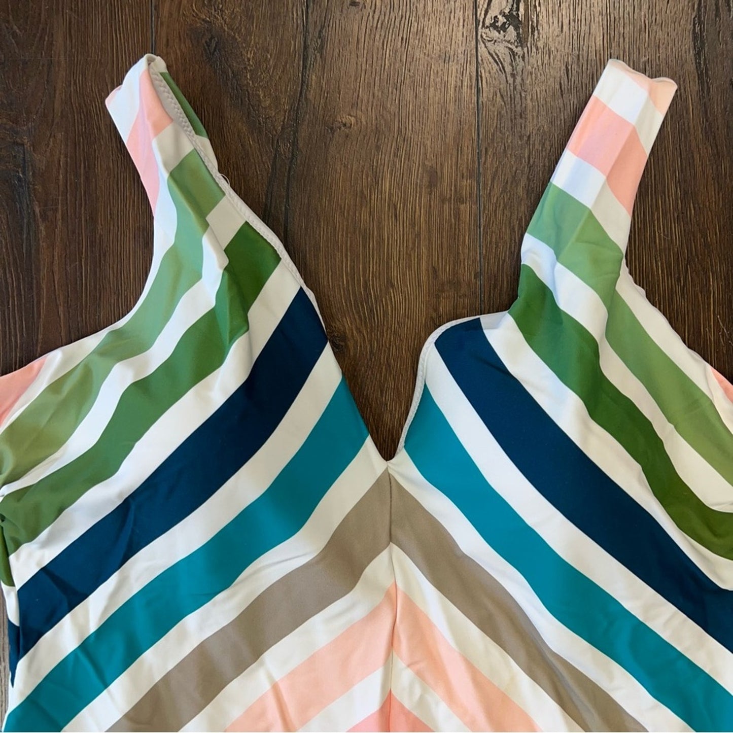 Raisins Curve Slimming Swimsuit Womens Striped One Piece Swimsuit Size 24W