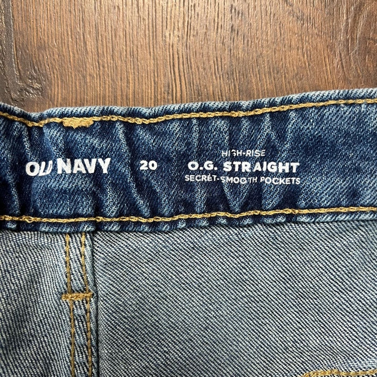 Old Navy denim short SZ 20