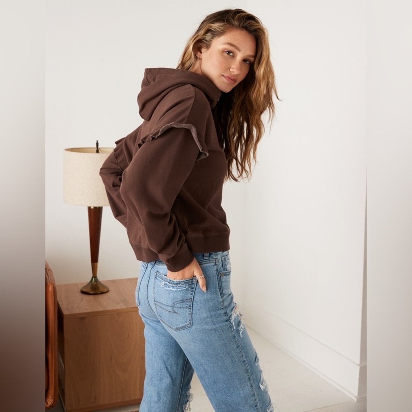 🆕 AE RUFFLE-SLEEVE HOODIE SZ XXL