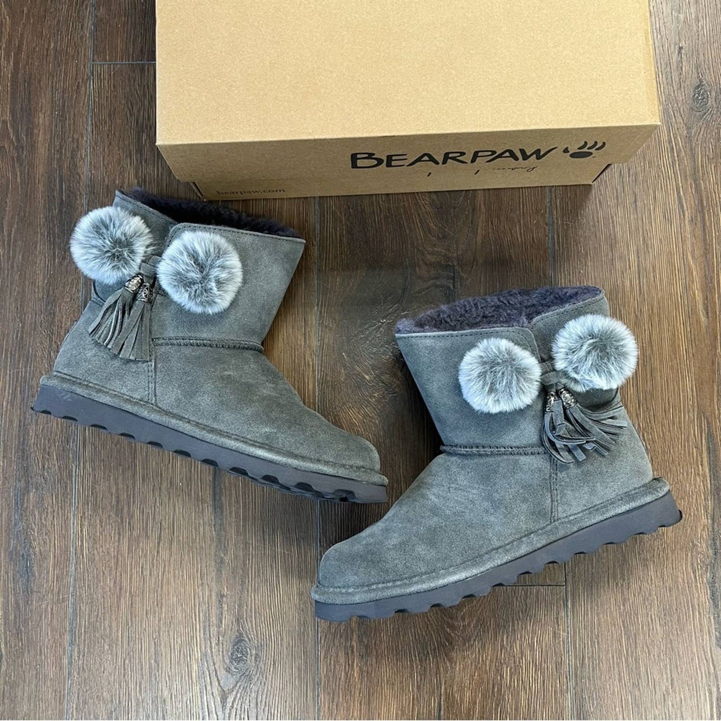 🆕 BEARPAW Ashlyn Suede Water- and Stain-Repellent Boot SZ 7