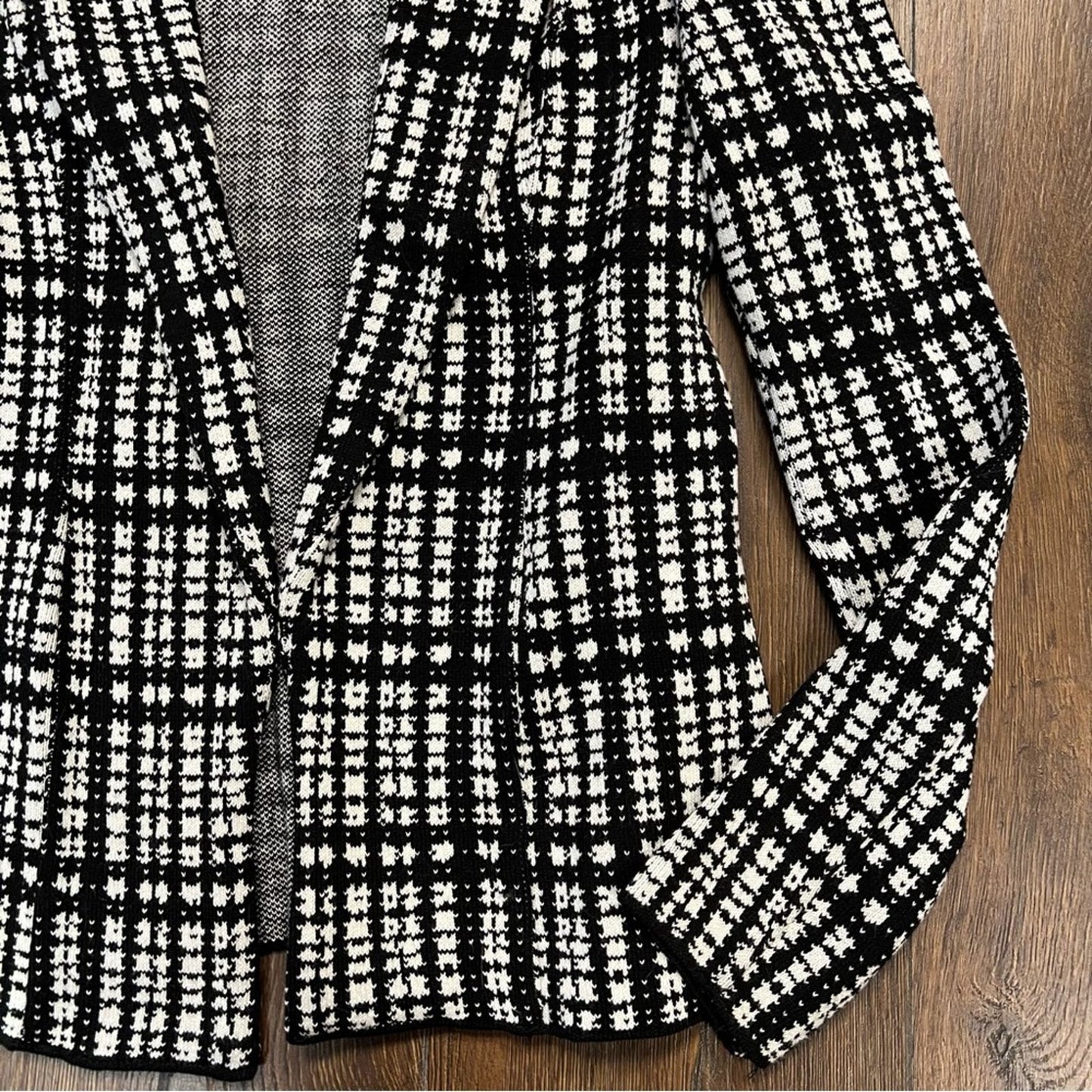 White House black market factory sweater blazer SZ XXS