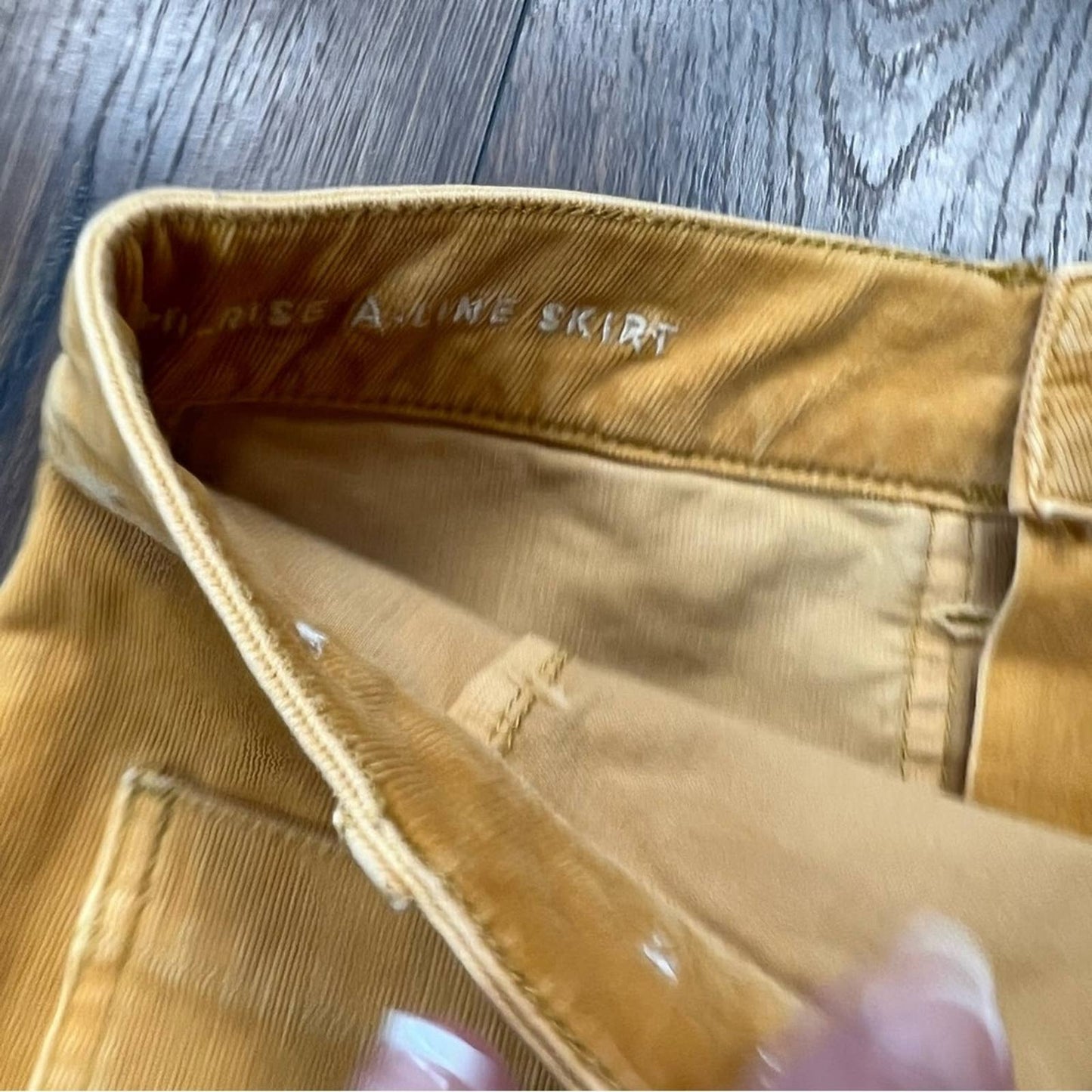 American Eagle high waisted corduroy mini skirt SZ 2