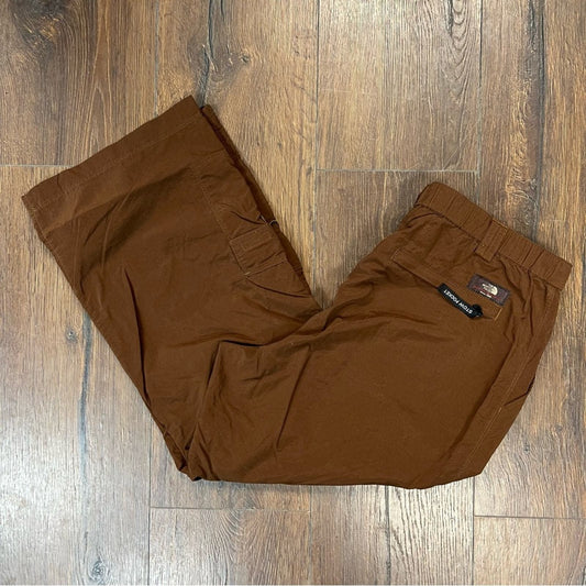 North face brown cargo Capri SZ LG