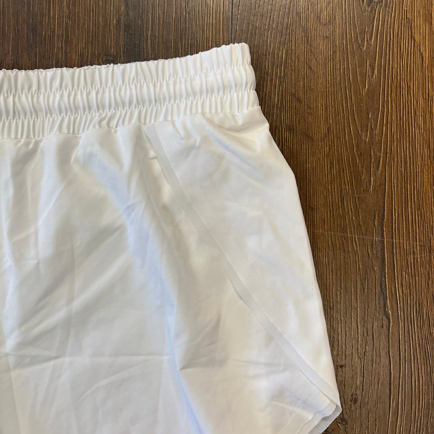 🆕 ZYIA white Flow Shorts SZ XXL
