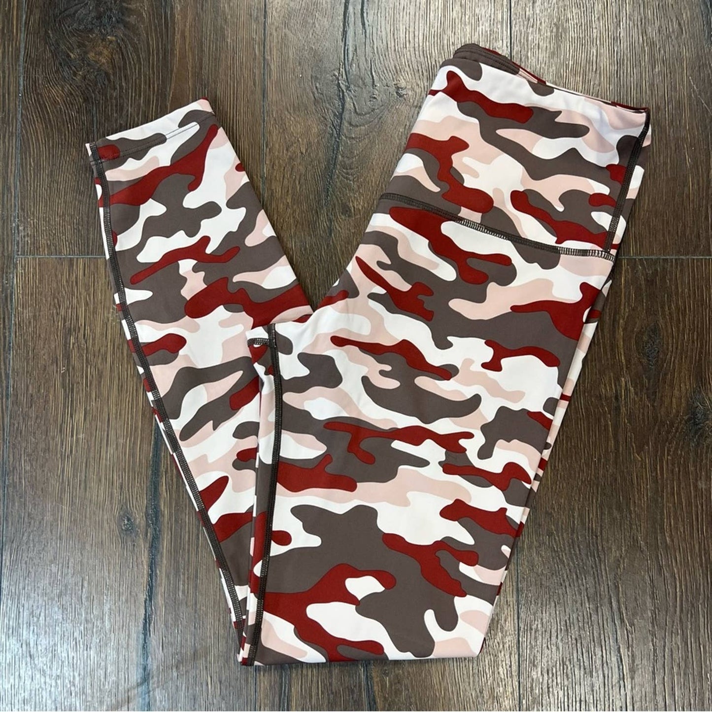 VARLEY ESTRELLA LEGGING ZION CAMO
SZ MED