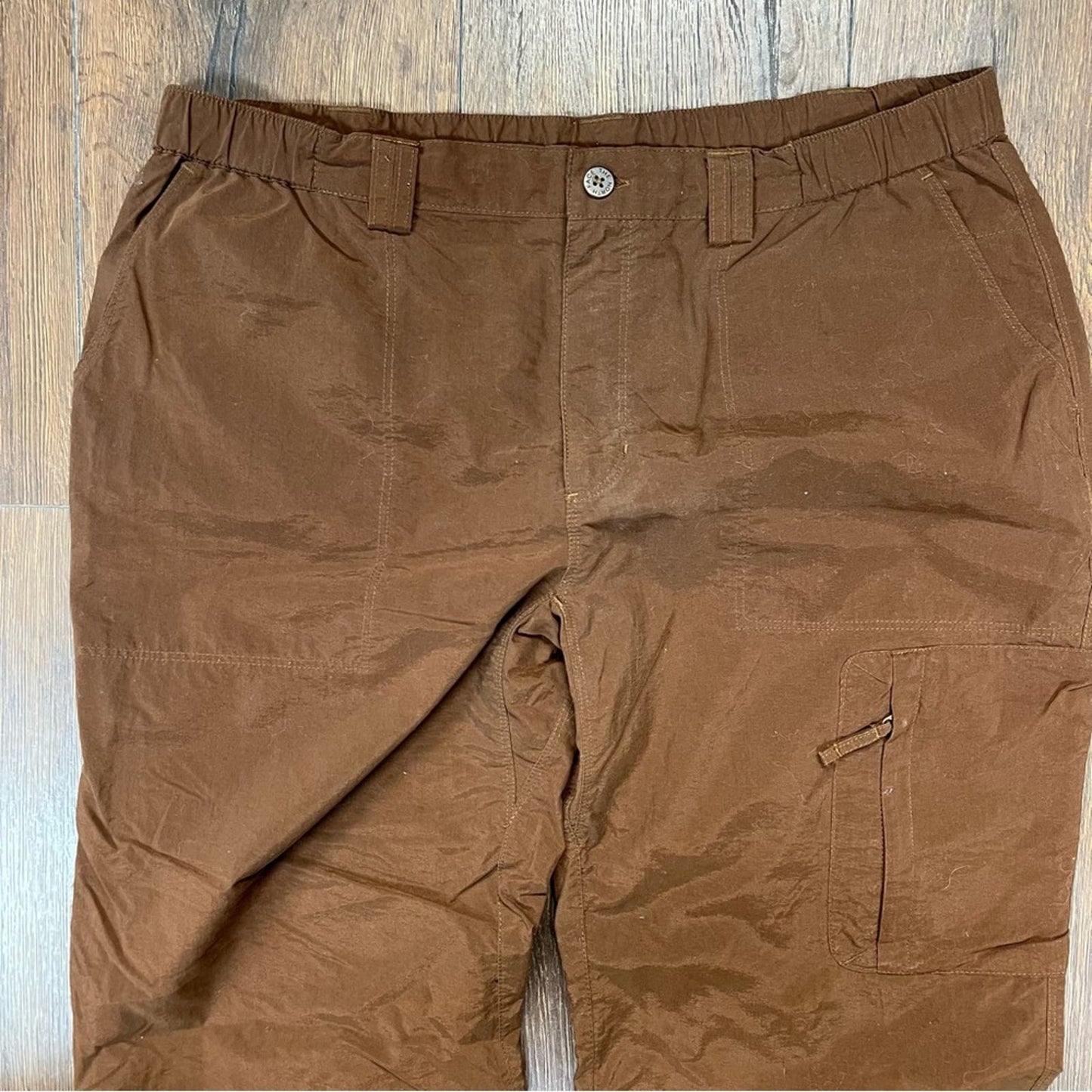 North face brown cargo Capri SZ LG