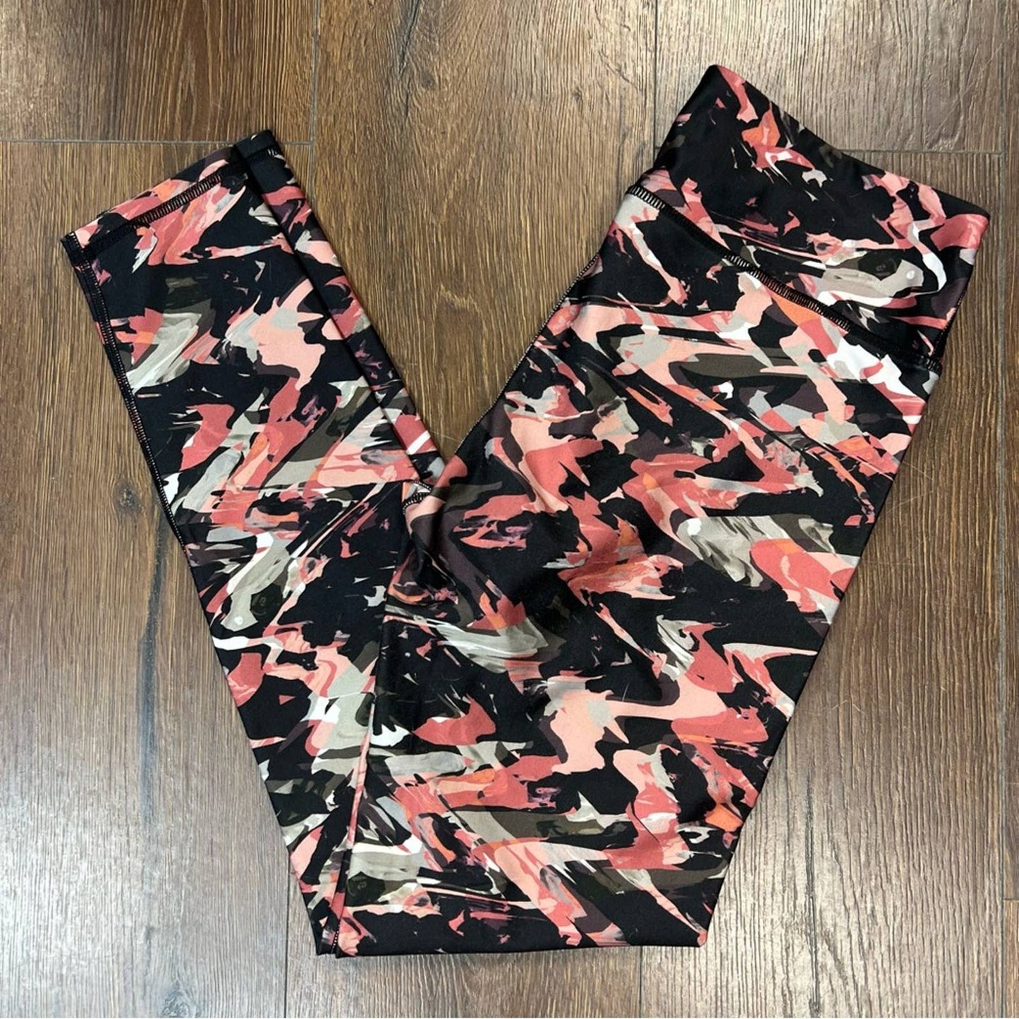 Fabletics Salar PowerHold Legging SZ MED