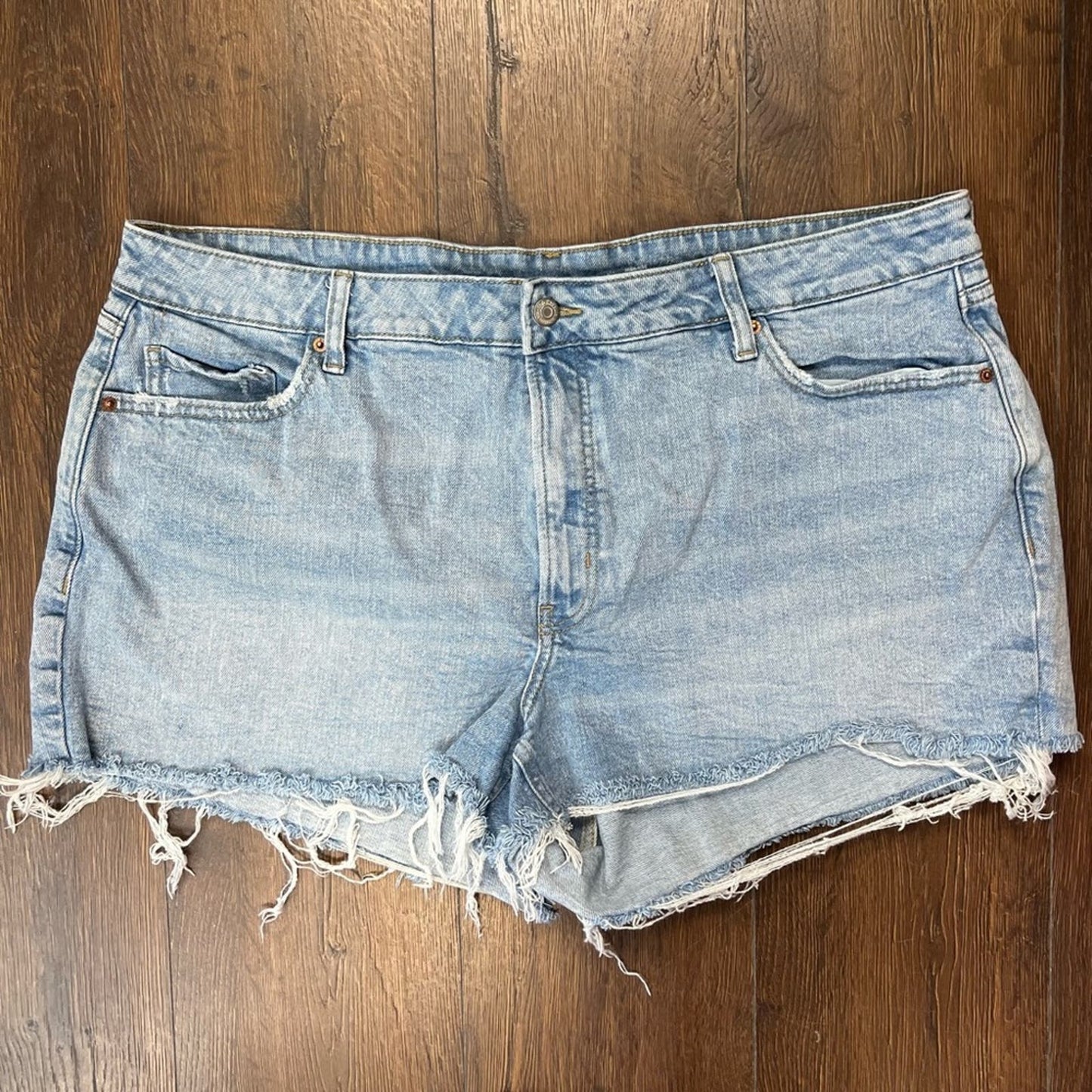 Old Navy denim short SZ 20