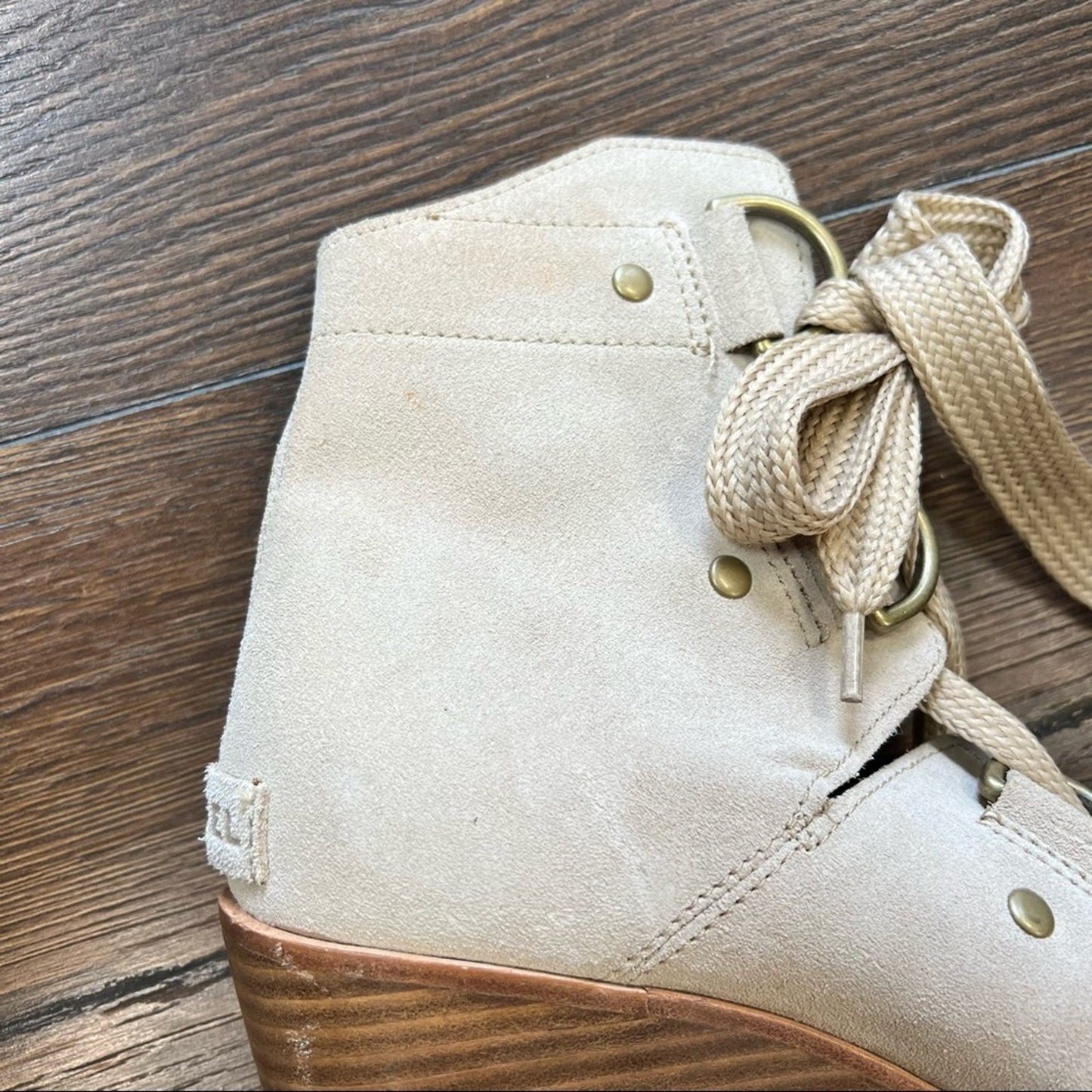 Sorel After Hours Lace Up Suede Casual Boot SZ 8.5