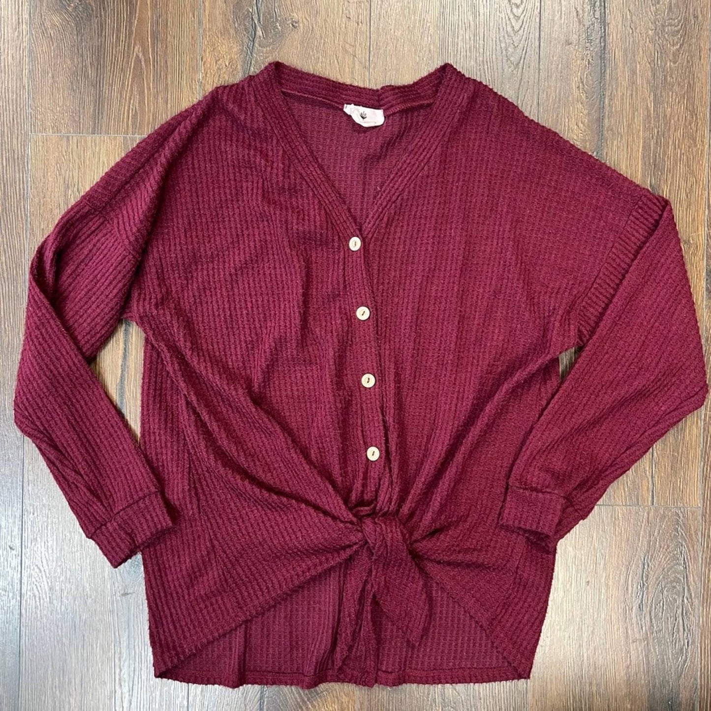 Betsey’s waffle knit front tie top SZ SM