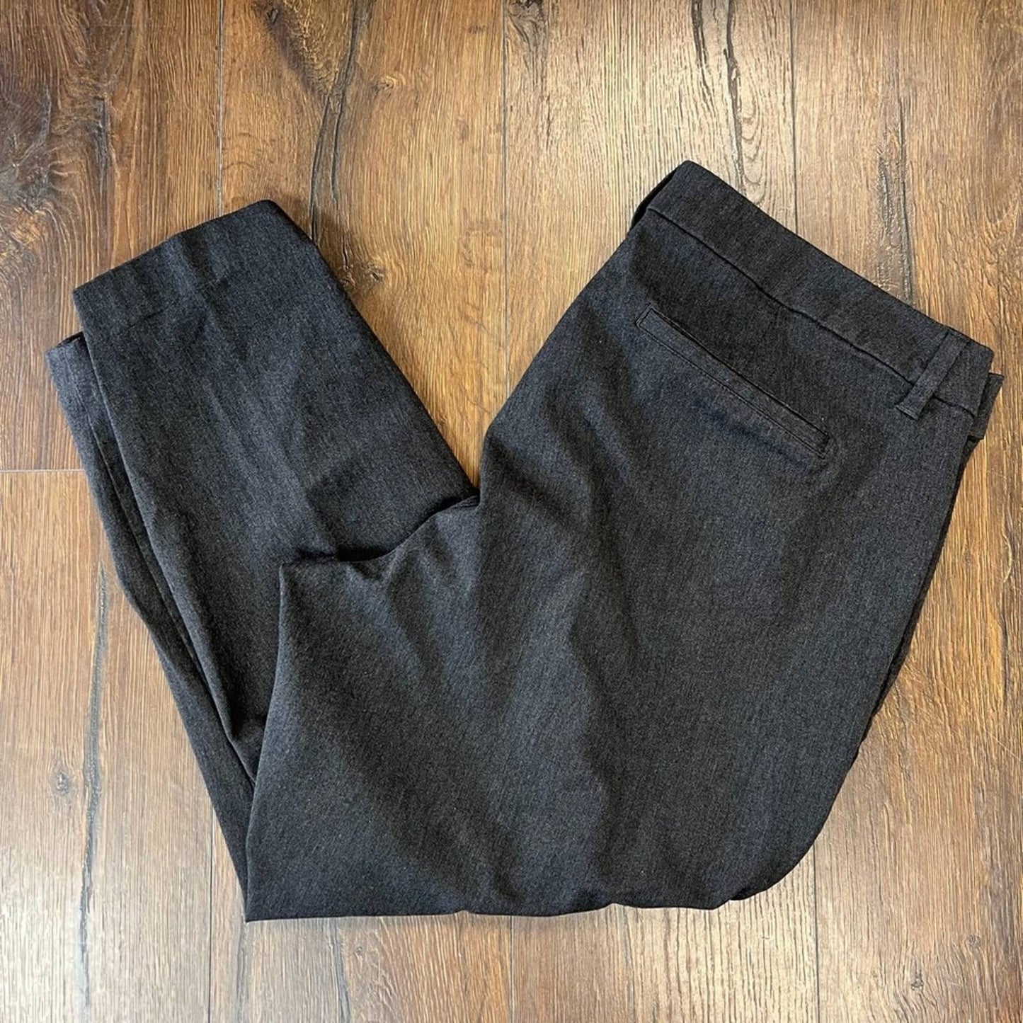 Old Navy high rise pixie secret smooth pocket pants SZ 20