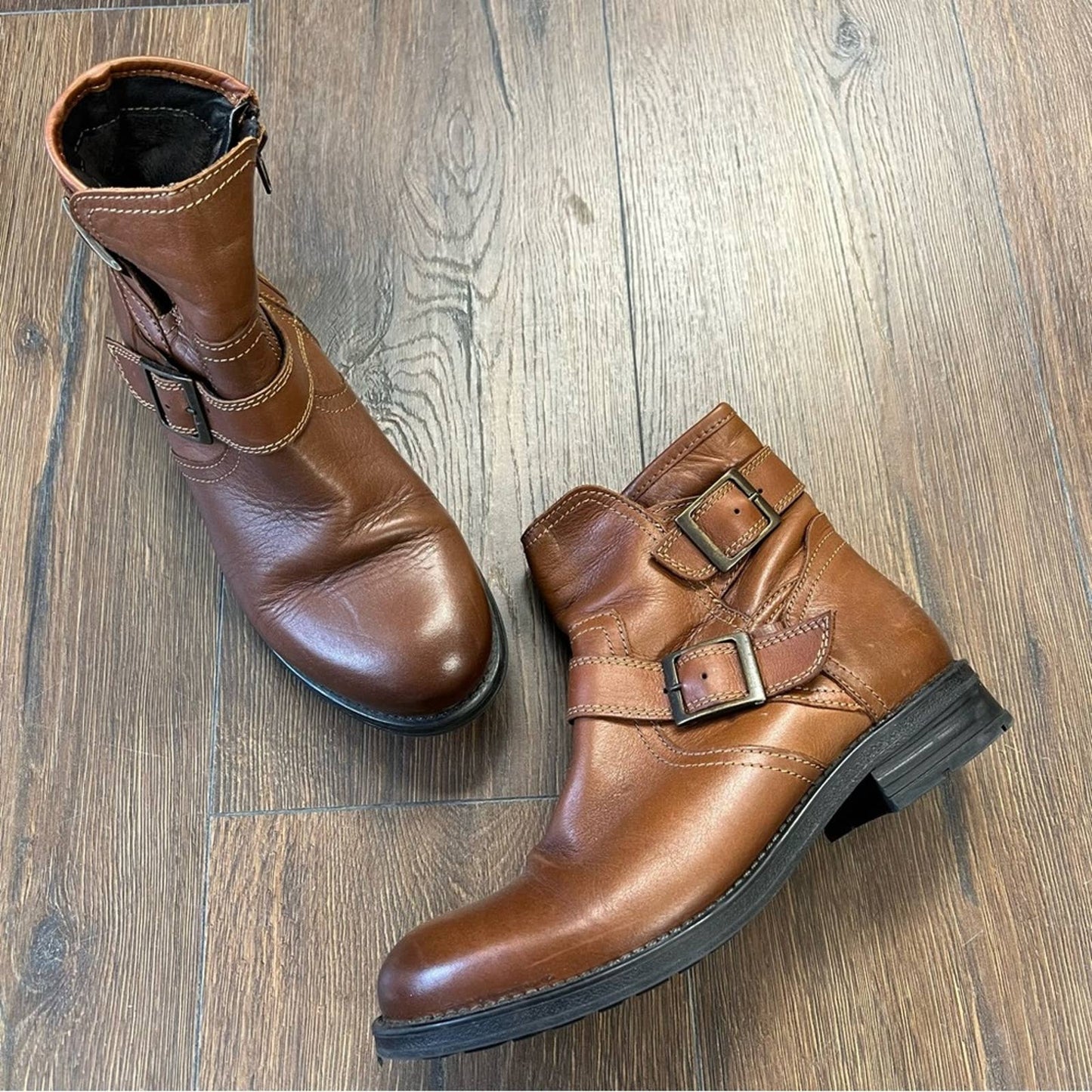 Eric Michael Sasha ankle boots SZ 39/8.5