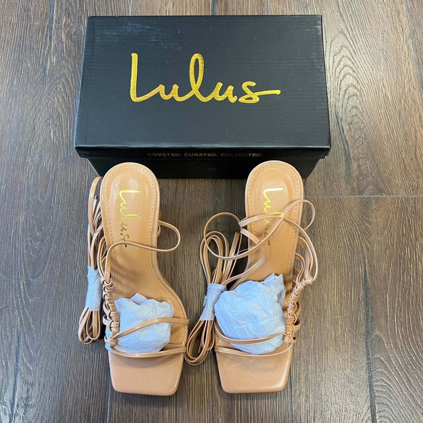 🆕 Lulu’s lace up heel SZ 8