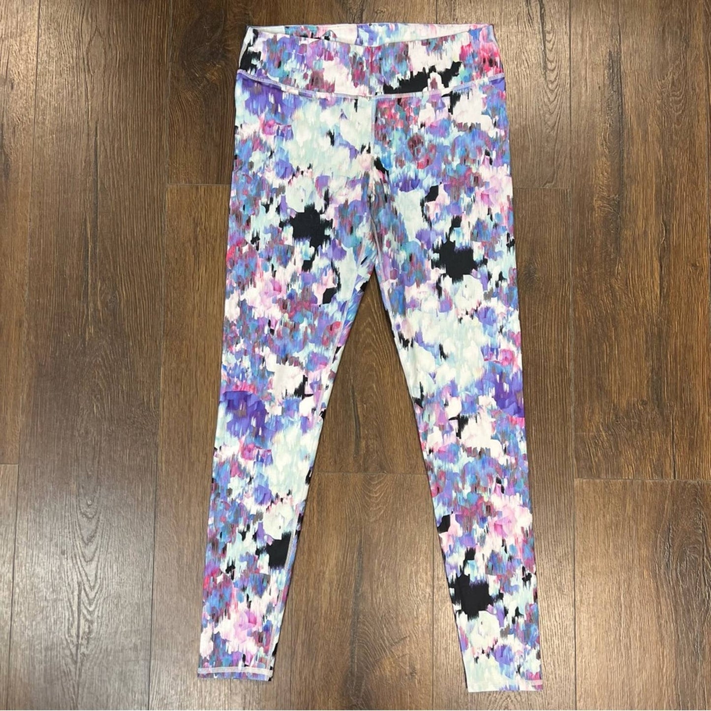 Fabletics Mid-Rise Printed PowerHold Leggings SZ MED