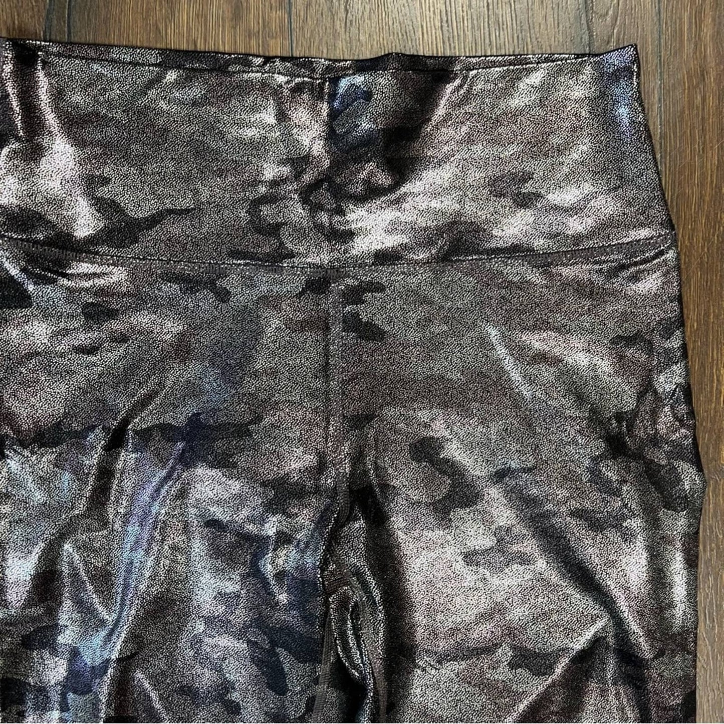 Fabletics High Waisted Powerhold 7/8 Legging SZ MED