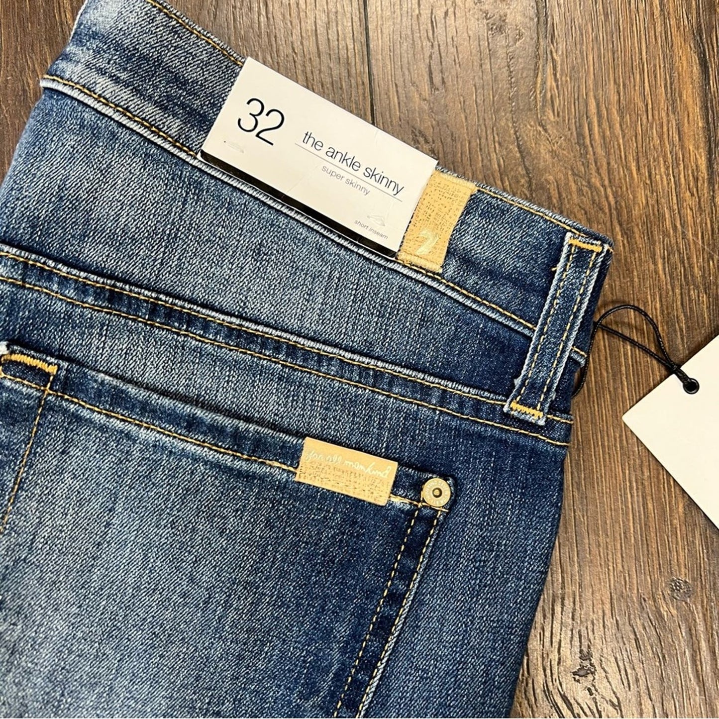 🆕 7 for all Mankind ANKLE SKINNY IN DISTRESSED AUTHENTIC LIGHT SZ 32/12
