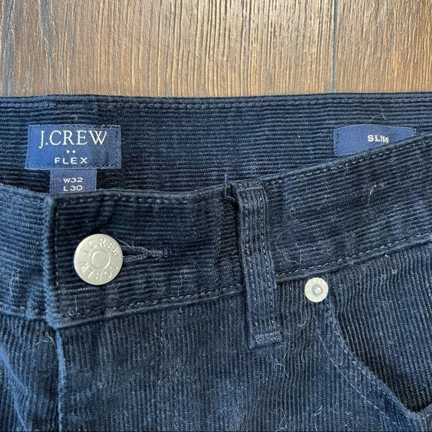 Men’s J. Crew factory flex slim fit navy corduroy SZ 32/30