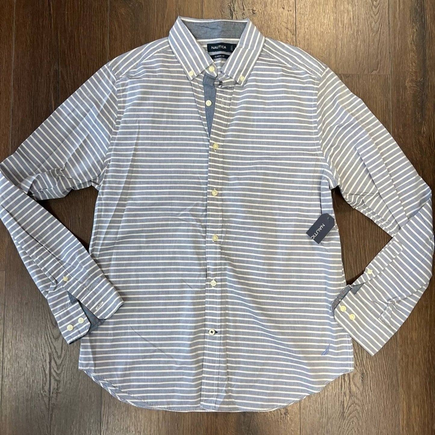 🆕 Nautica striped cotton buttondown SZ MED