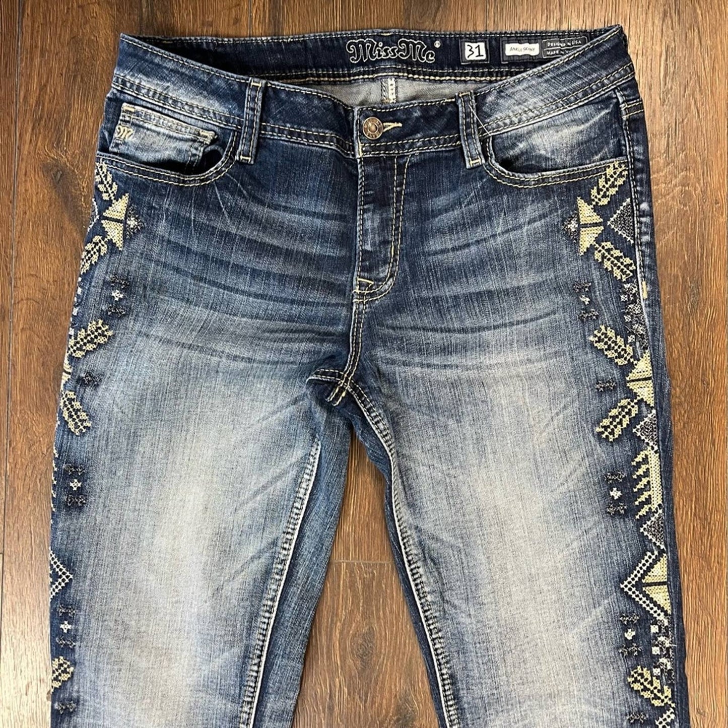 Miss Me ankle skinny Jeans SZ 31/12