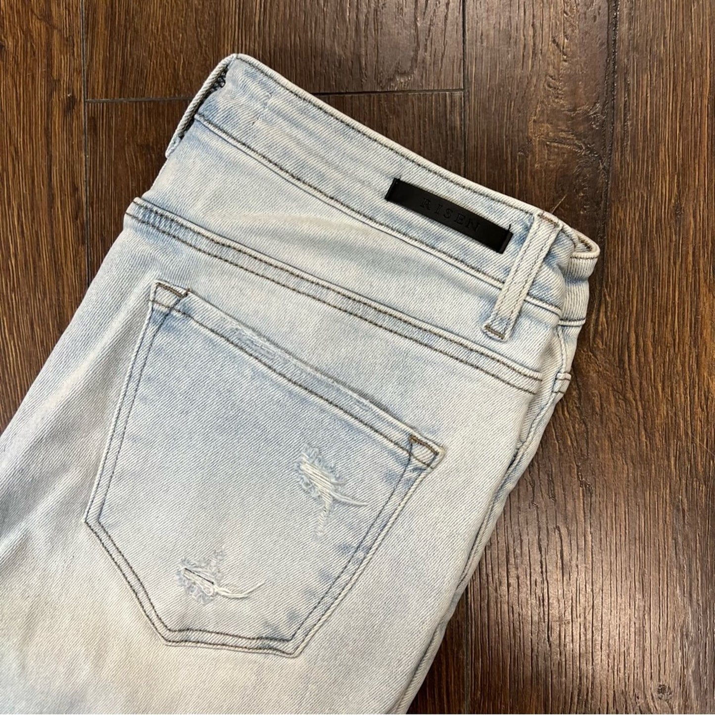 Risen Bottoms Aria Button Fly Skinny Jean SZ 13/31