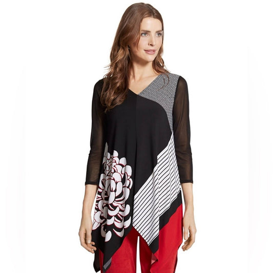 Chico’s travelers classic Printed Top SZ 2/LG