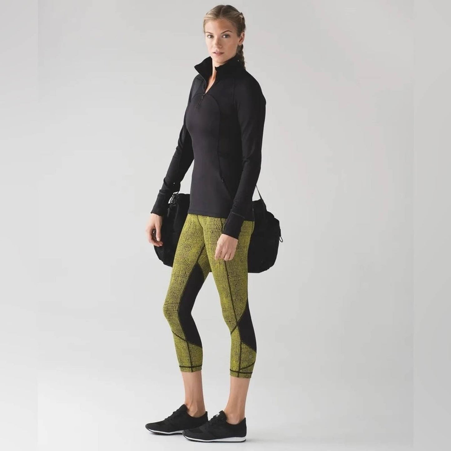 Lululemon Pace Rival Crop Fall Net Visit Toxic Black Running Tights SZ 8