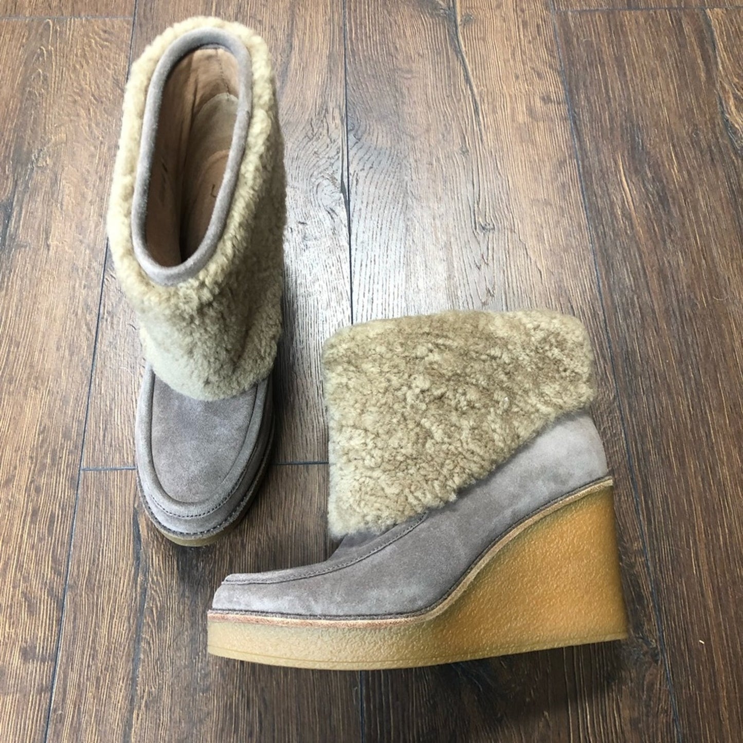 NEW UGG Colden Sherling cuff wedge boots in Taupe Size 10
