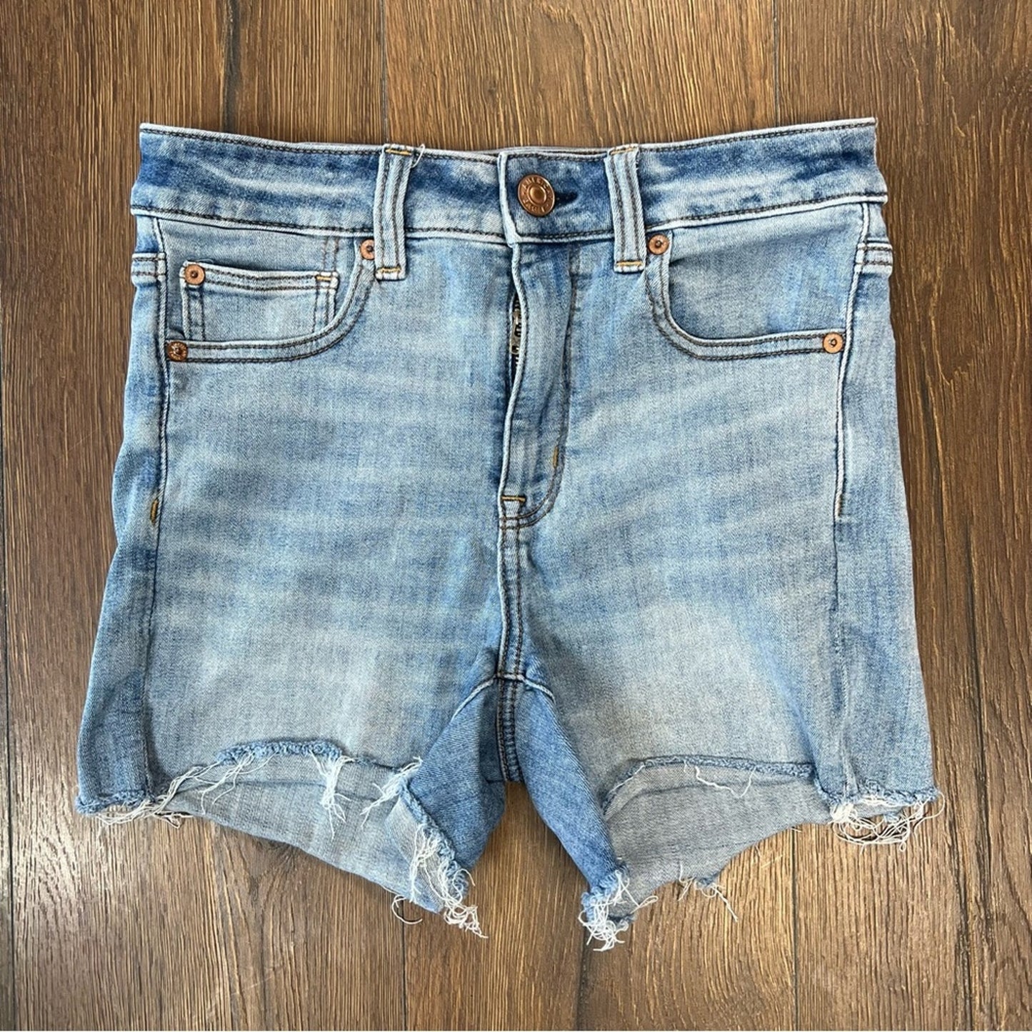 American Eagle hi rise Shortie SZ 6