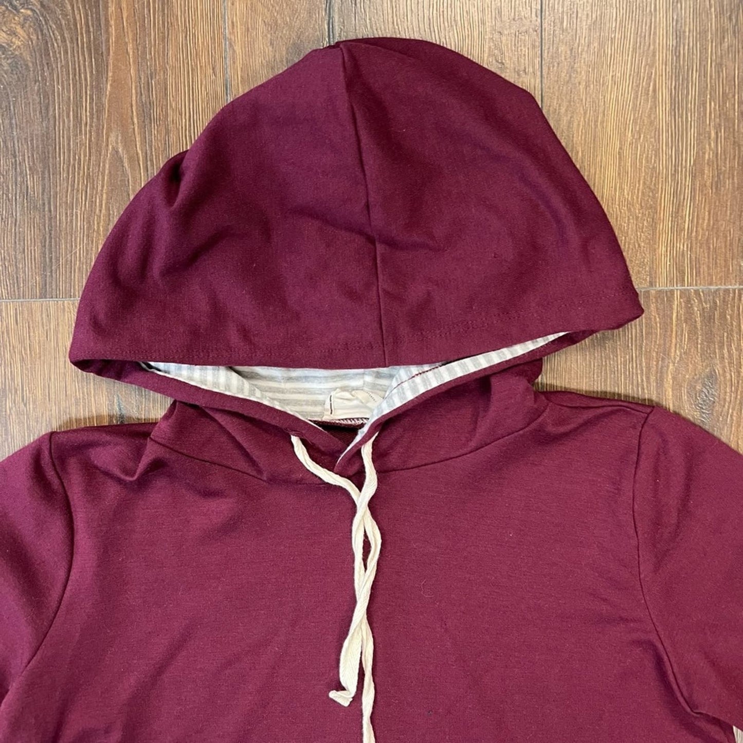Betsey’s Boutique striped trim hoodie SZ SM