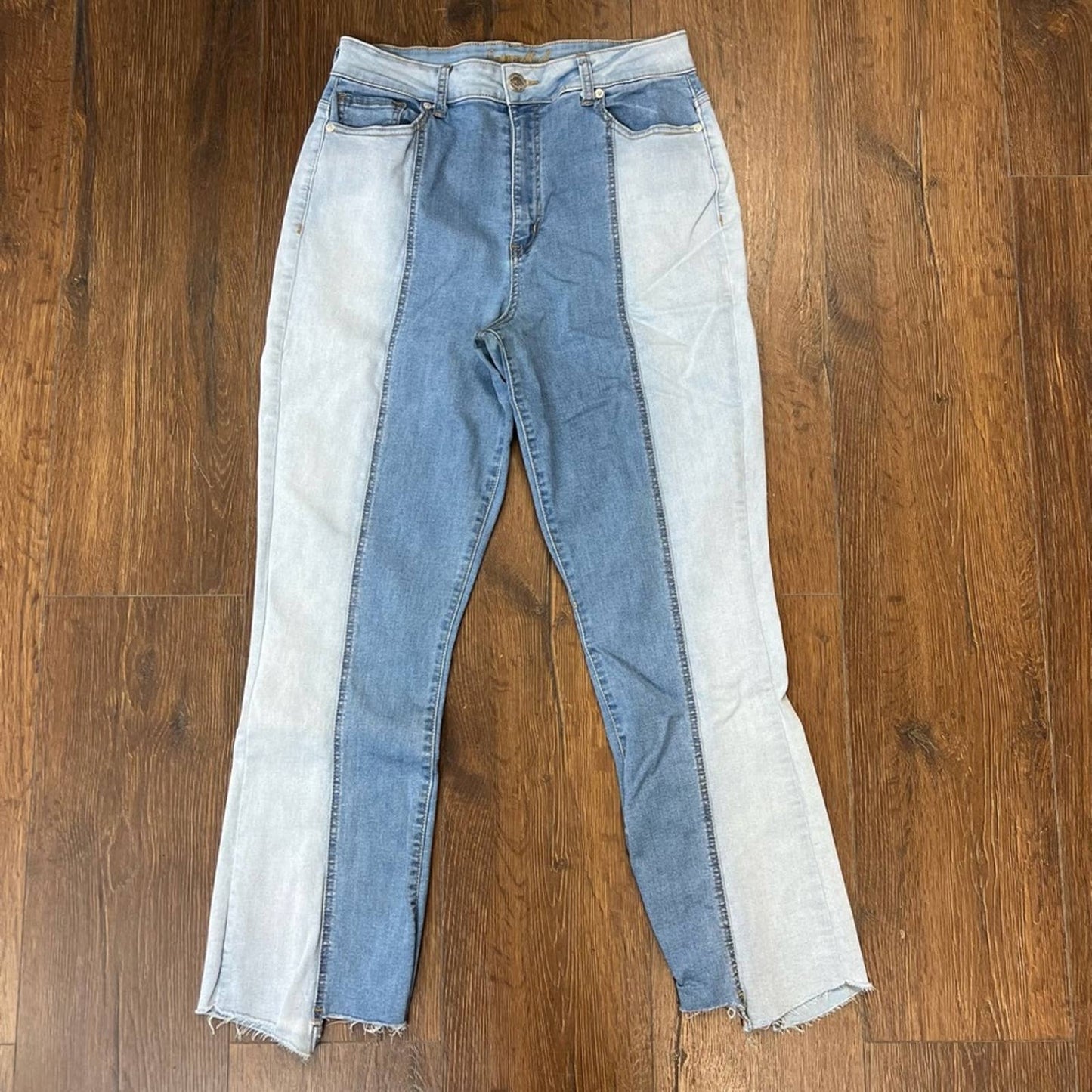 Copper Hash two tone high rise Spliced slim straight jean SZ 10