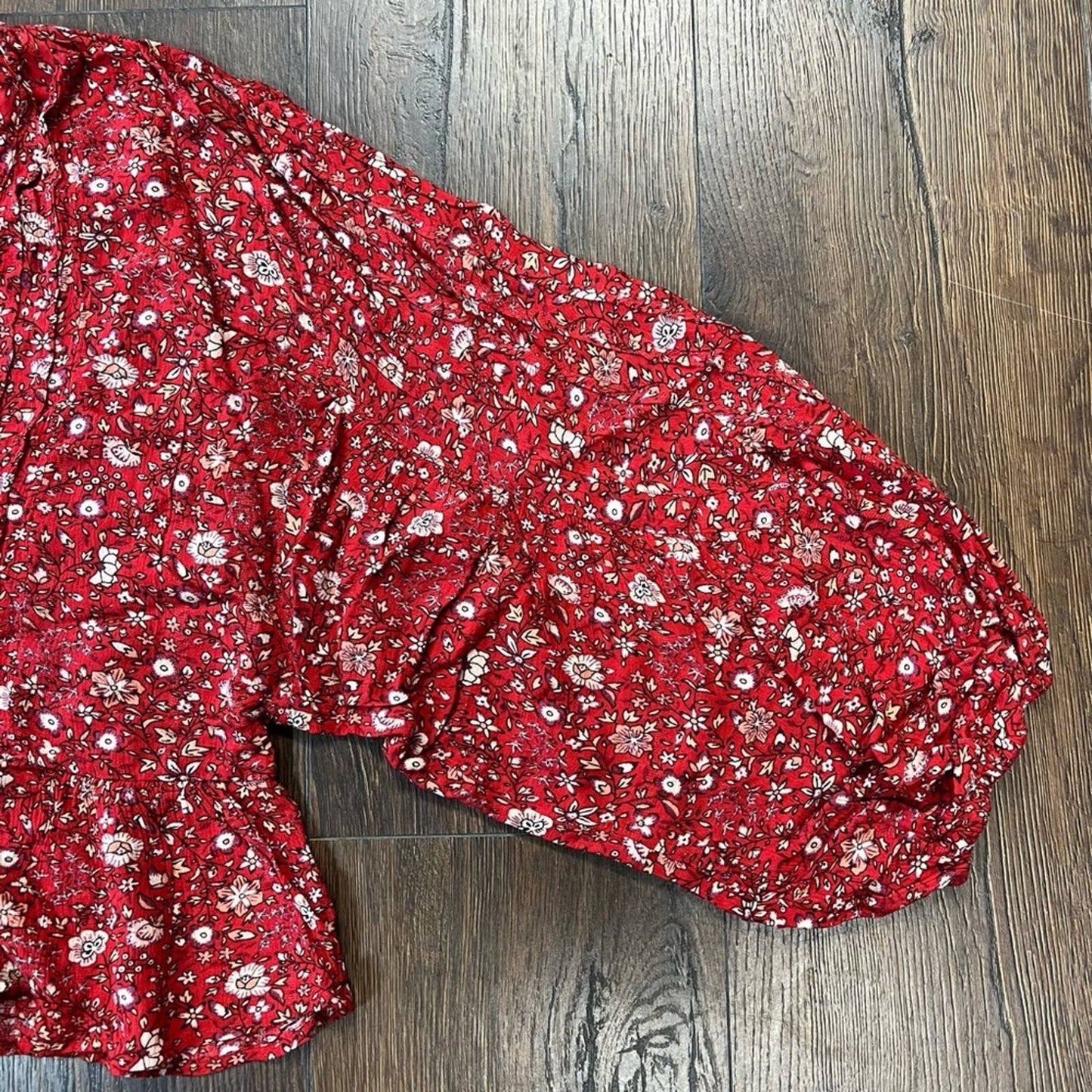 American Eagle cropped ballon sleeve shirt SZ XL