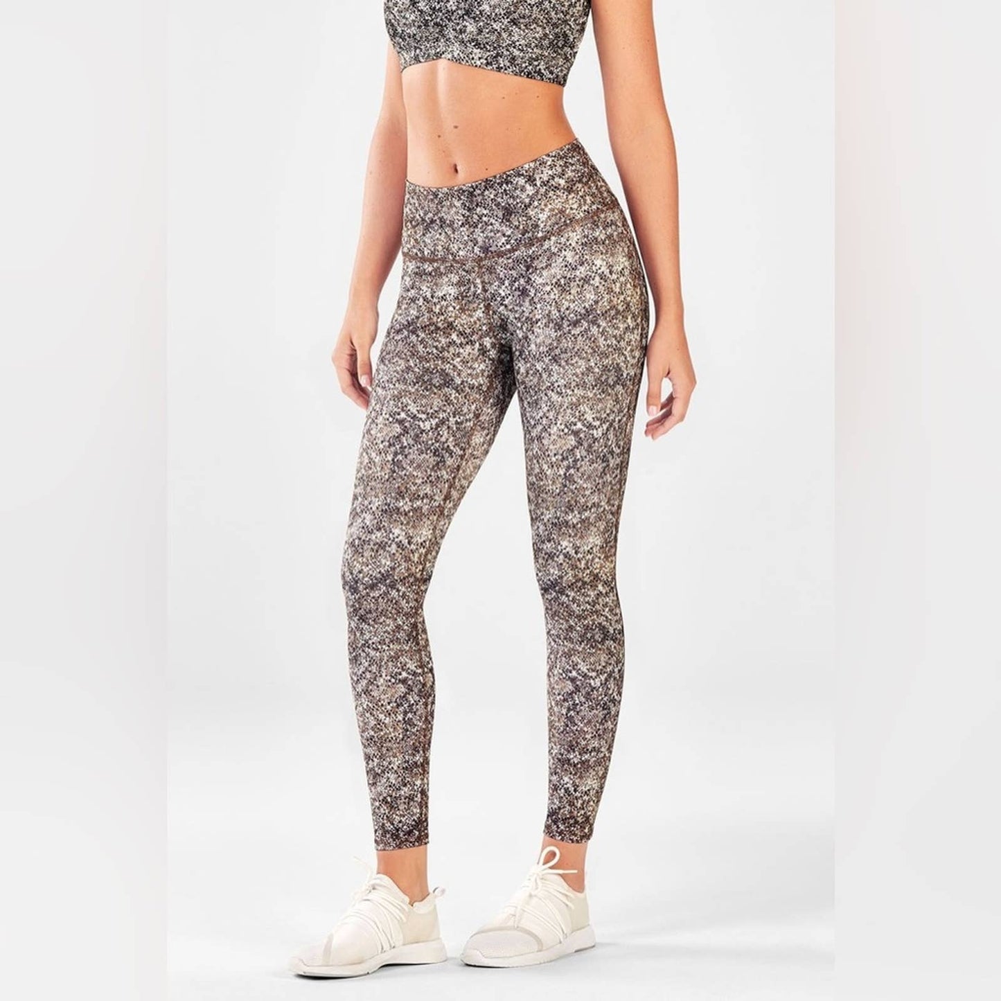 Fabletics Define PowerHold High-Waisted 7/8 Legging SZ MED