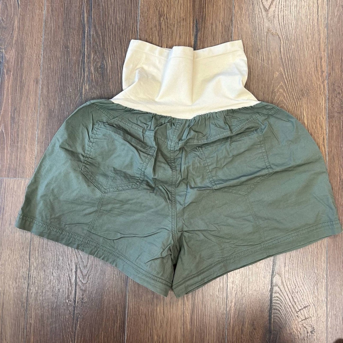 Motherhood maternity short SZ XL