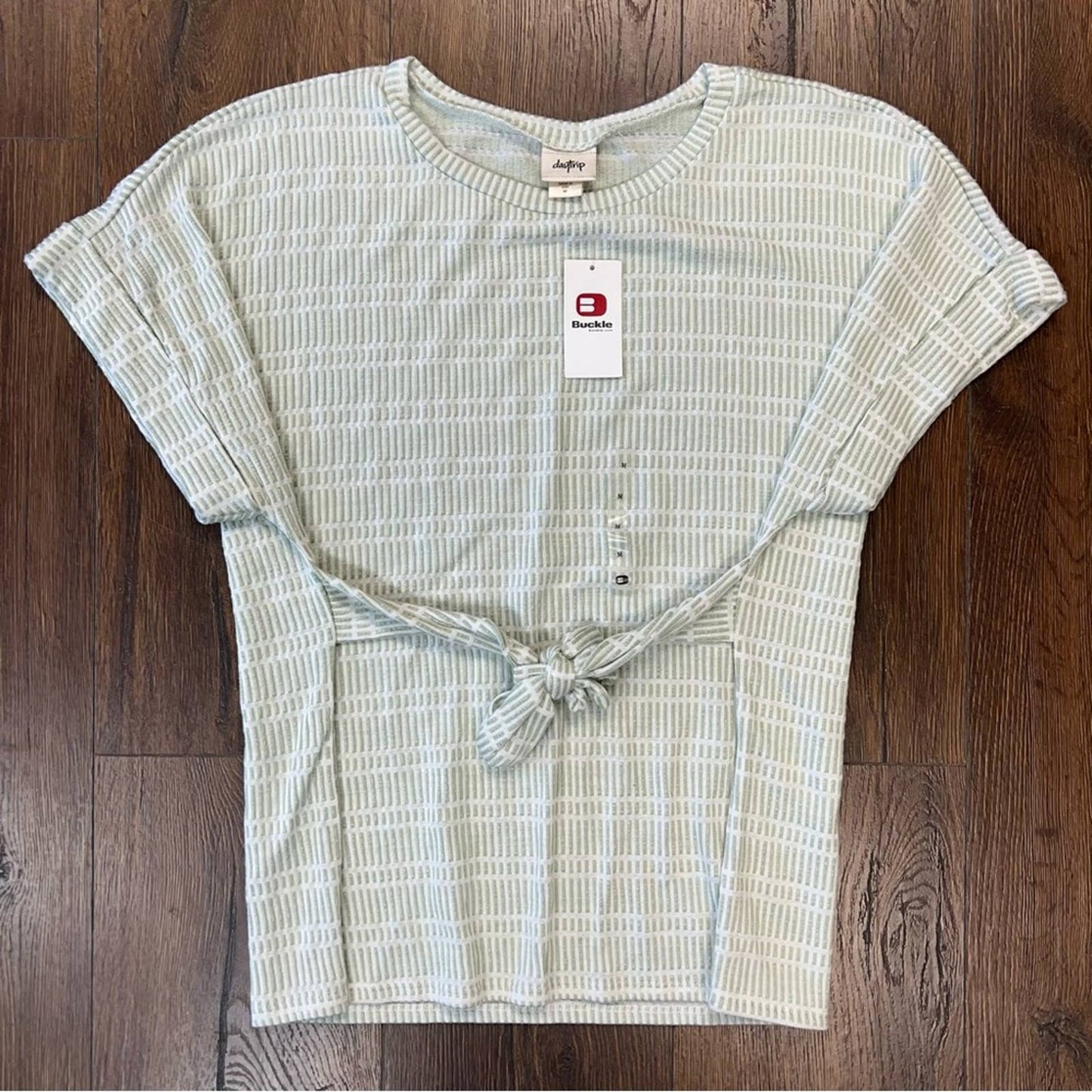 🆕 Daytrip front tie too SZ MED