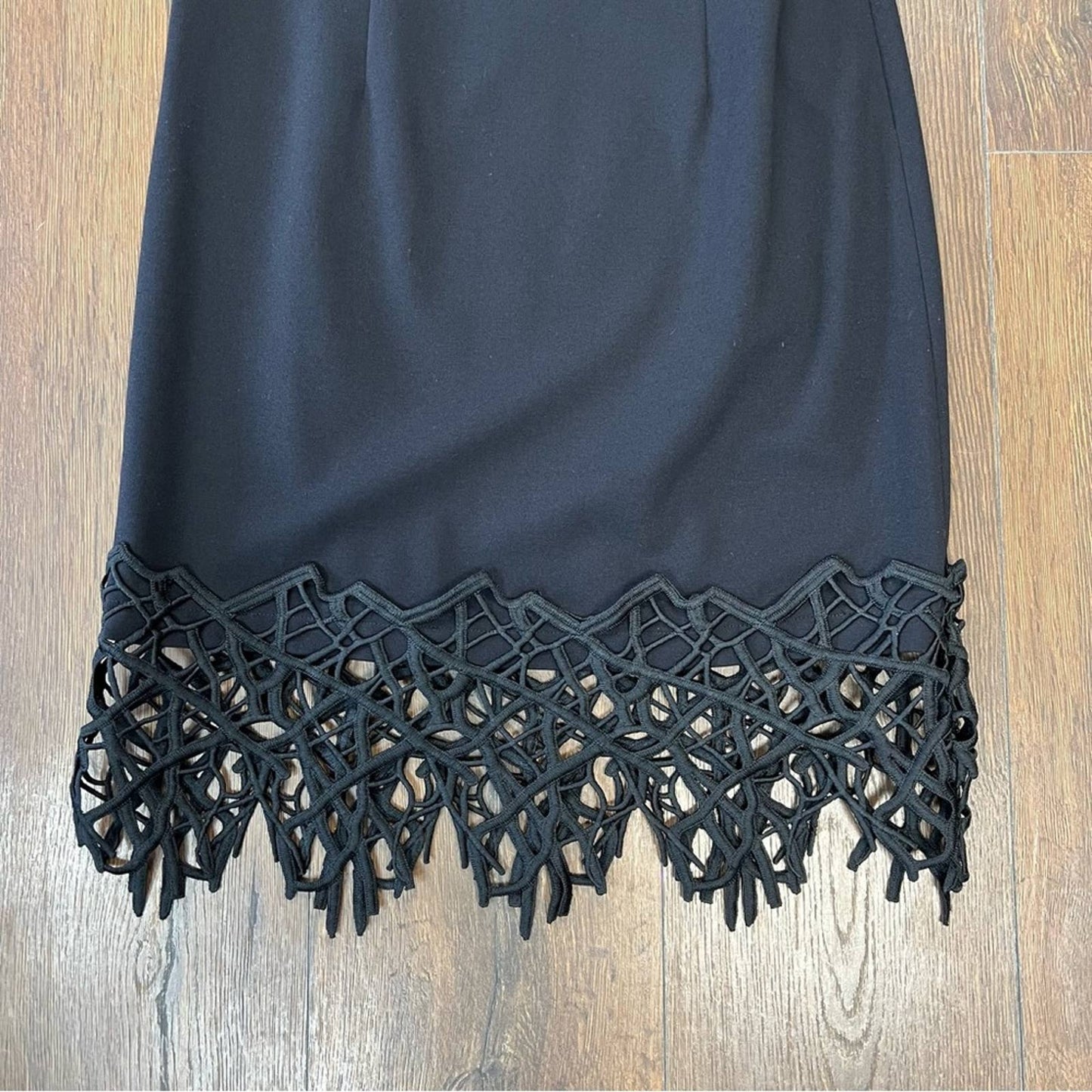 Minan Wong black abstract cocktail dress SZ 6