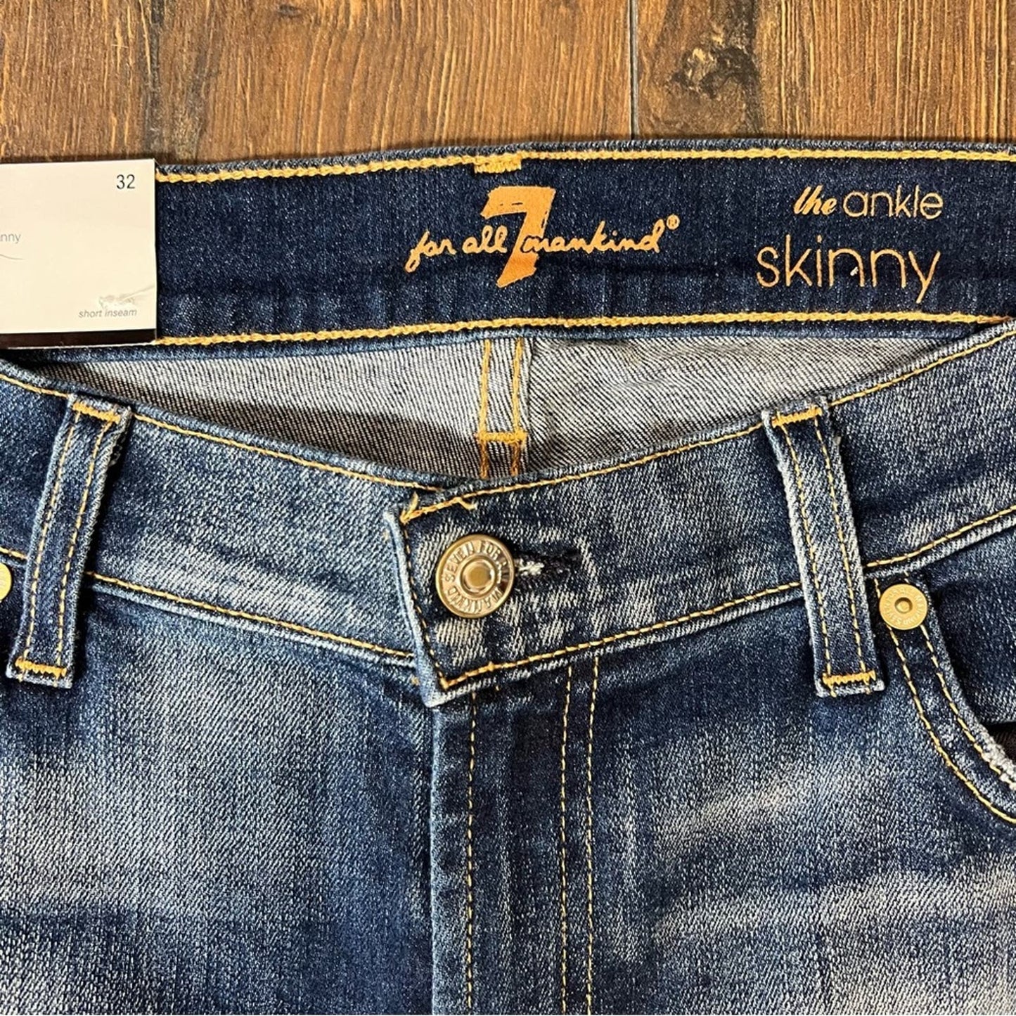 🆕 7 for all Mankind ANKLE SKINNY IN DISTRESSED AUTHENTIC LIGHT SZ 32/12